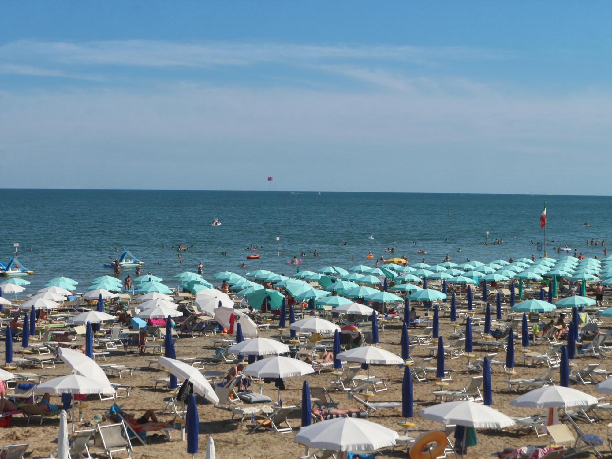 Michelangelo Beach Lignano Sabbiadoro Exteriör bild